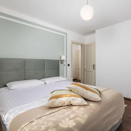 Semesterbostad Alba By Interhome *