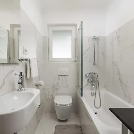 Semesterbostad Alba By Interhome