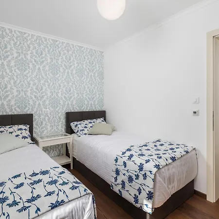 Semesterbostad Alba By Interhome *